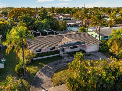 19910 SW 87th Court Cutler Bay FL 33157