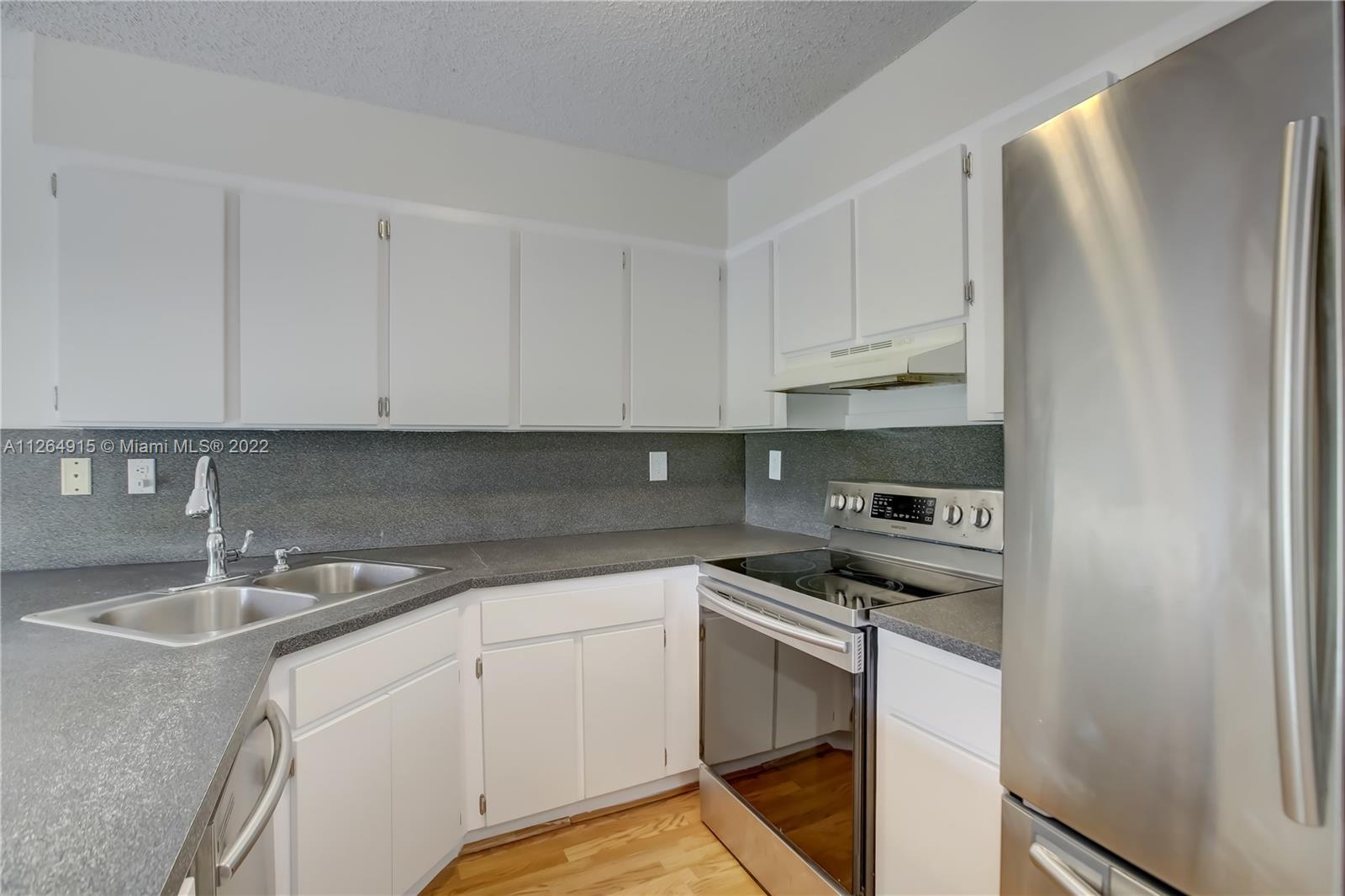 812 SW 10th Street Hallandale Beach FL 33009