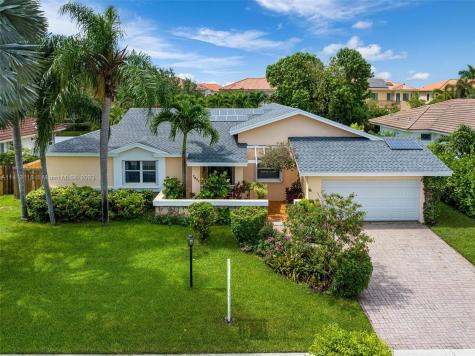 7851 SW 196th Terrace Cutler Bay FL 33189