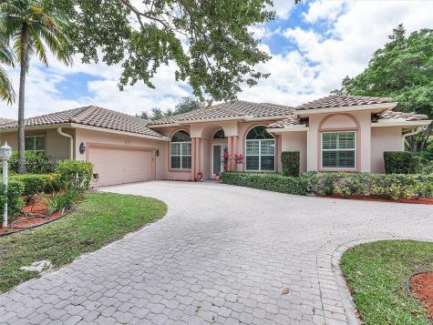 8536 NW 45th Street Coral Springs FL 33065