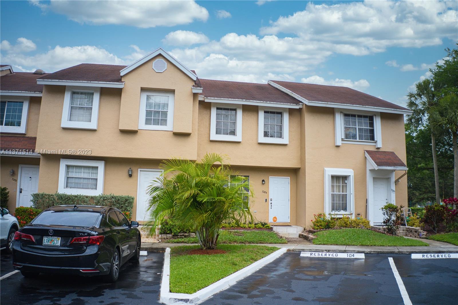 7284 Woodmont Avenue Tamarac FL 33321