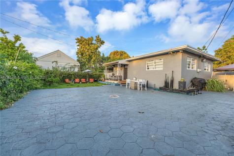 351 SW 29th Court Miami FL 33135