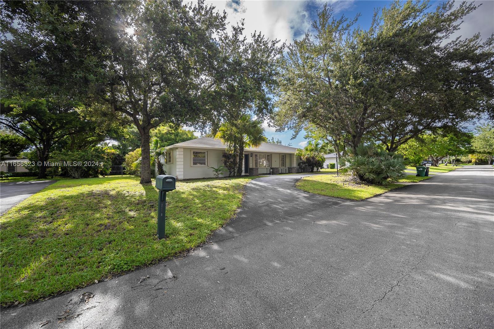 13505 SW 103rd Court Miami FL 33176
