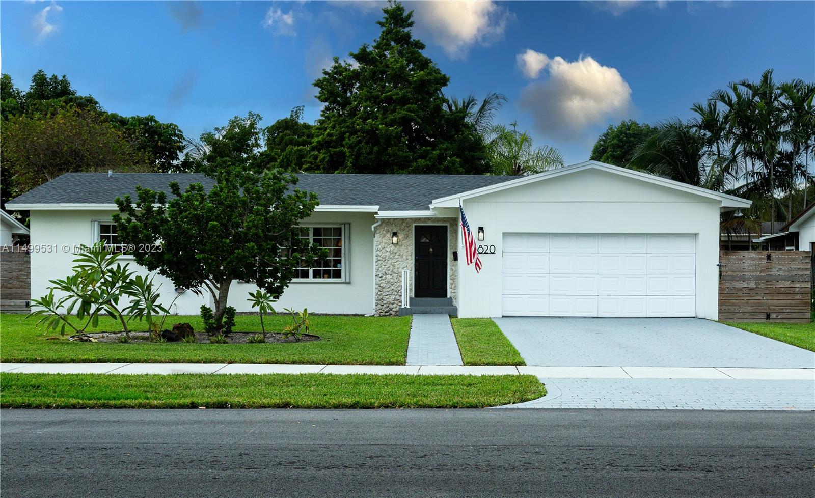 18820 SW 91st Avenue Cutler Bay FL 33157