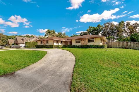 500 E Mount Vernon Drive Plantation FL 33325