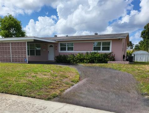 6931 SW 4th Street Pembroke Pines FL 33023