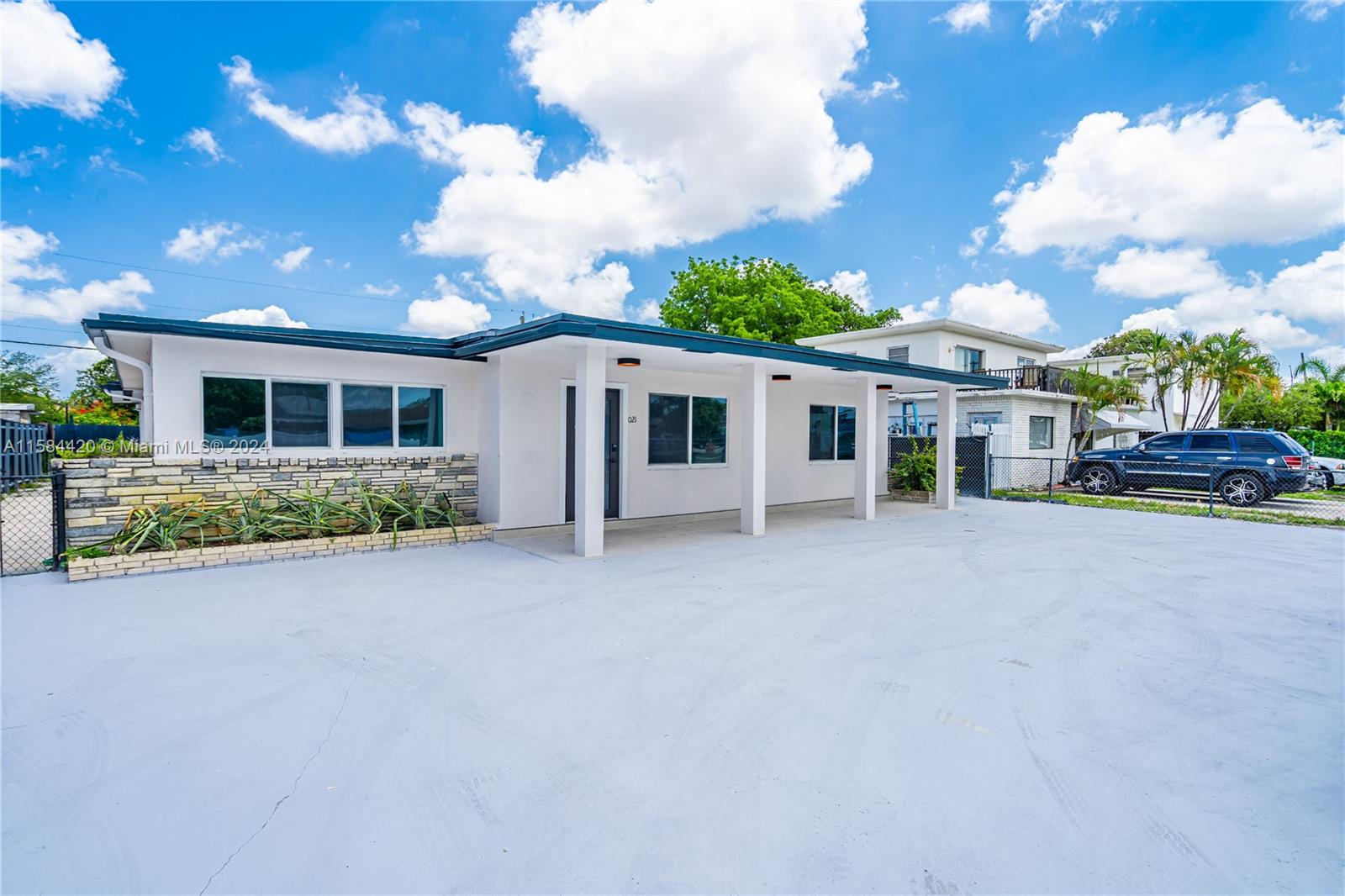 1021 E 6th Avenue Hialeah FL 33010