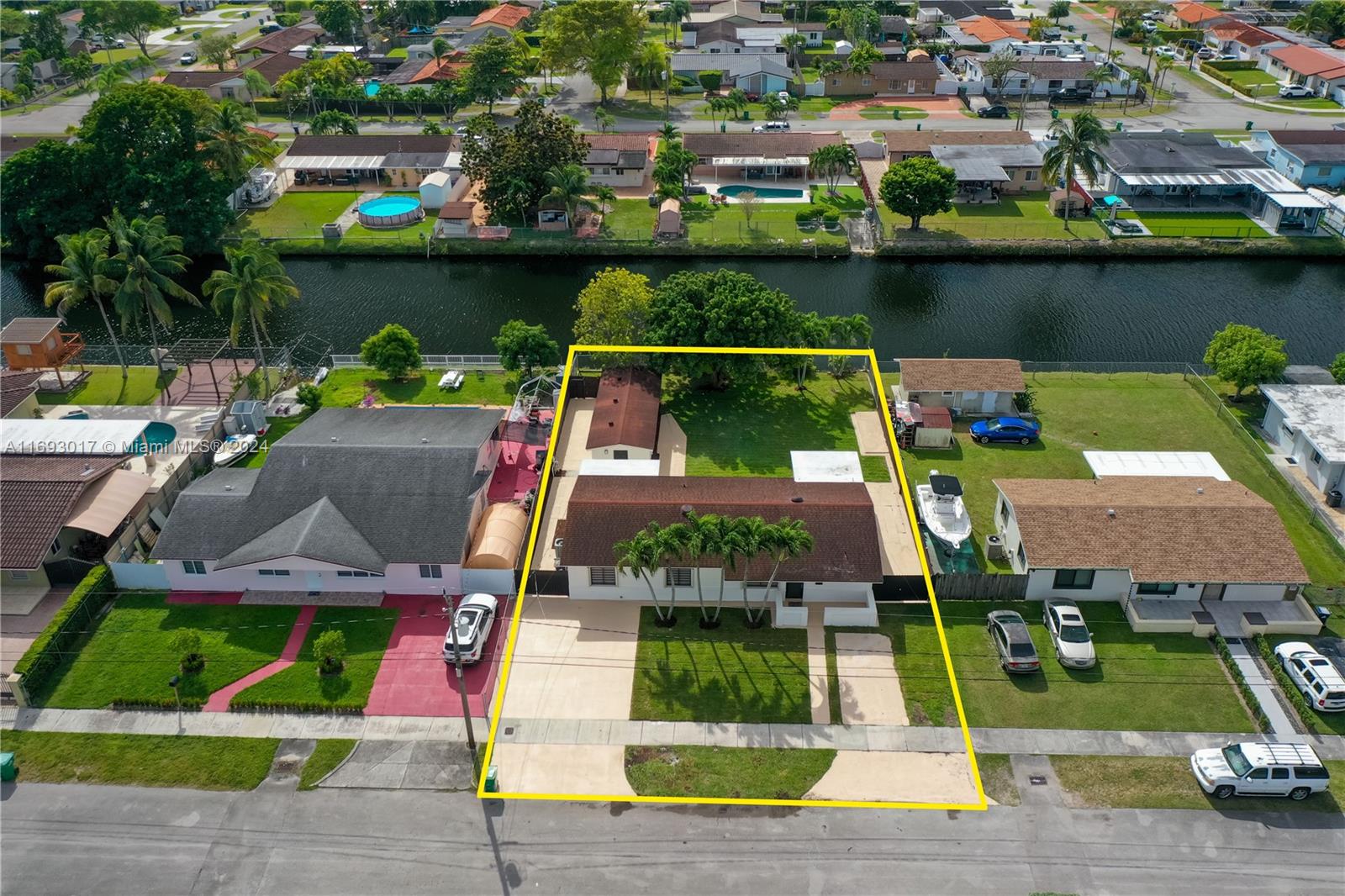 12534 SW 27th Street Miami FL 33175