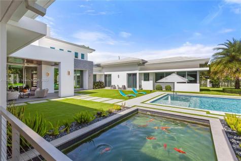 7225 SW 71st Avenue Miami FL 33143