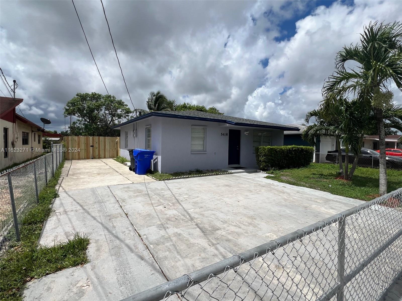 5418 Flagler Street Hollywood FL 33021