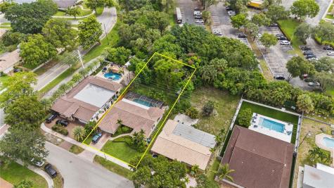 14535 Lake Candlewood Court Miami Lakes FL 33014