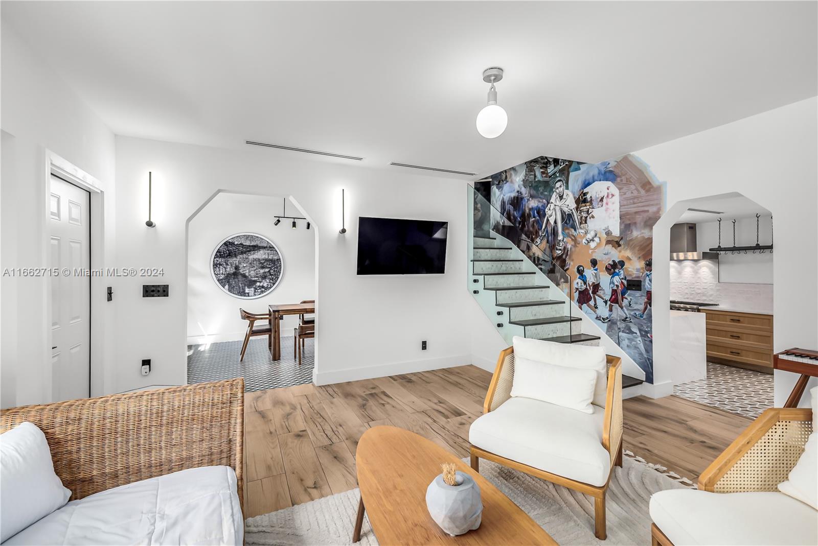 829 Espanola Way Miami Beach FL 33139