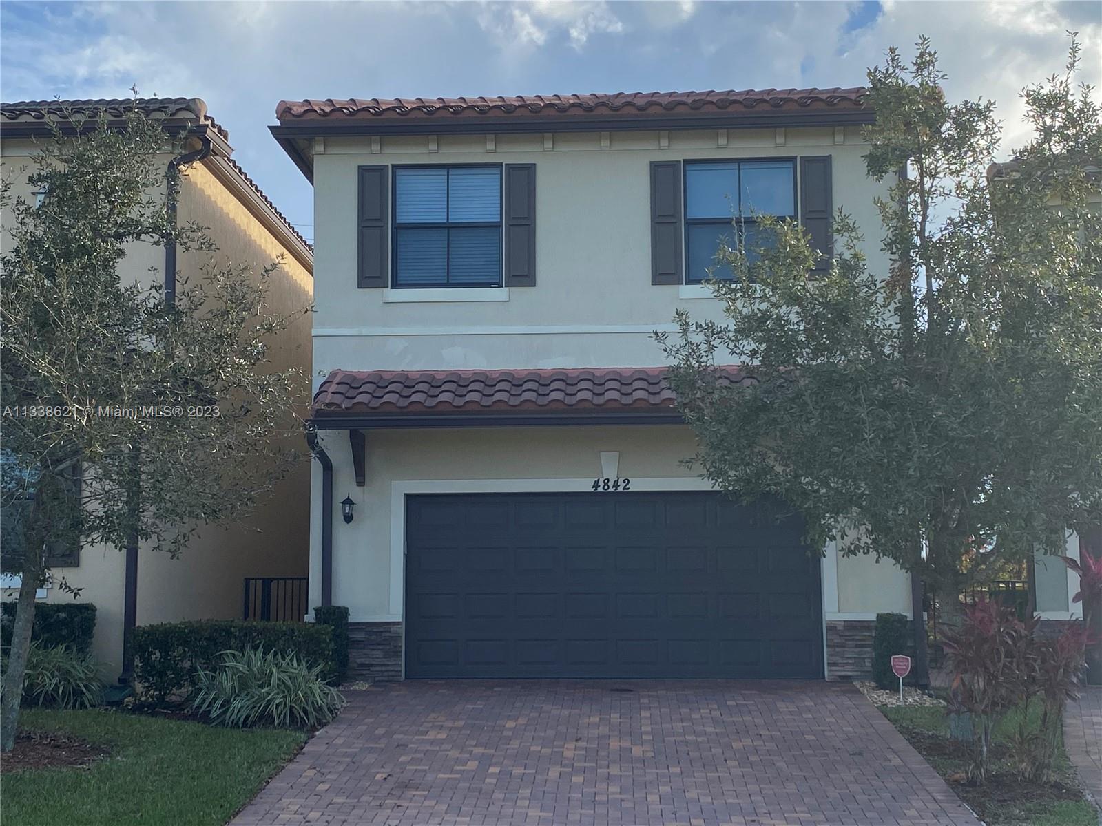 4842 NW 56th Court Tamarac FL 33319