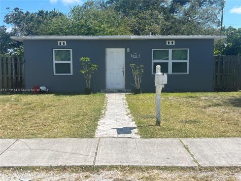 15330 Leisure Drive Homestead FL 33033