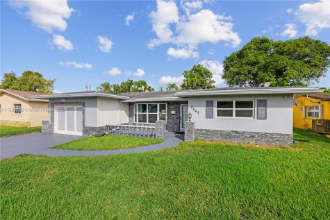 5641 NW 11th Street Lauderhill FL 33313