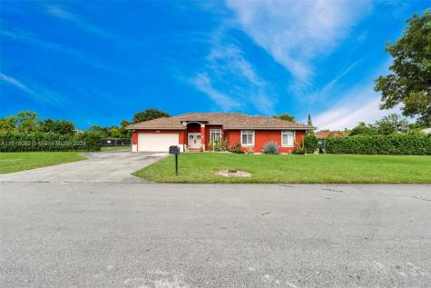 15433 SW 278th Street Homestead FL 33032