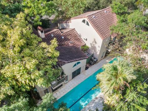 3625 N Bay Homes Drive Miami FL 33133