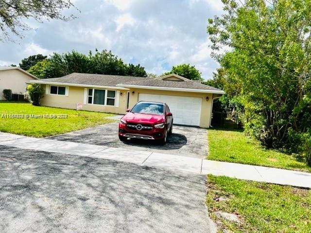 233 NW 42nd Terrace Plantation FL 33317
