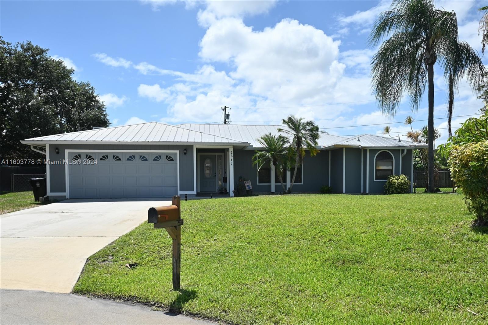 2617 SW Elrod Court Port St. Lucie FL 34953