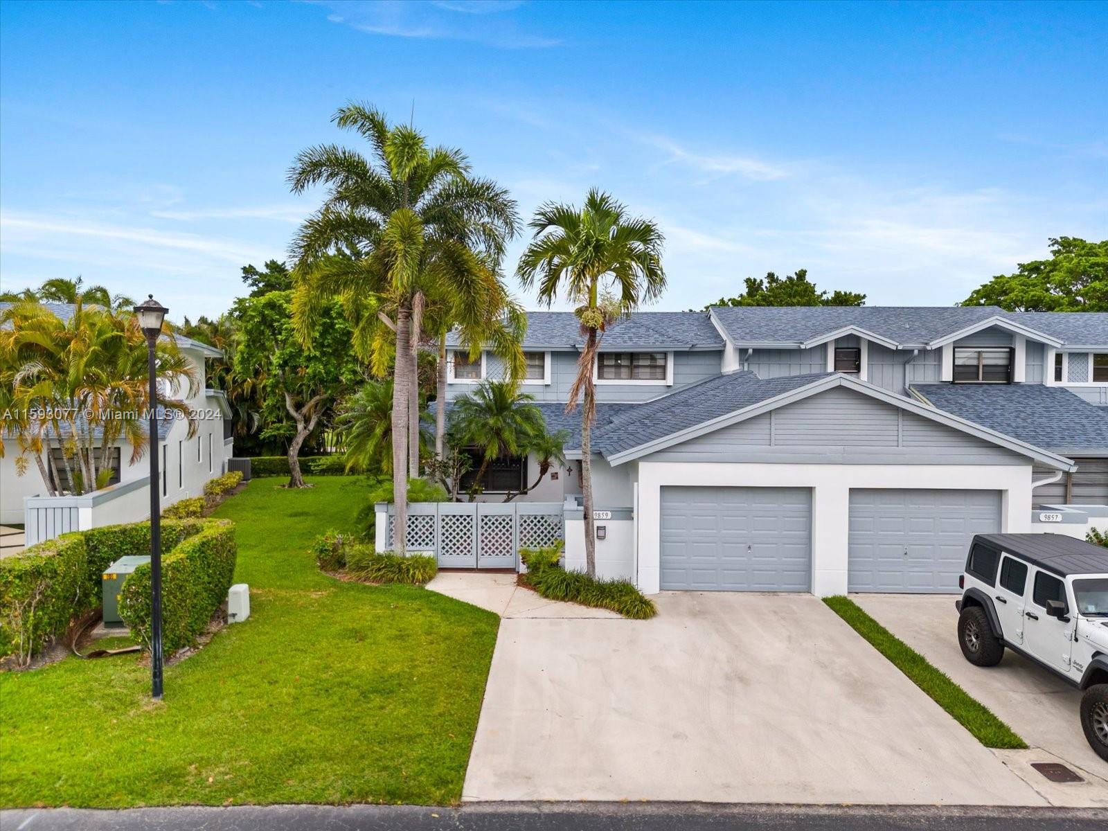 9859 NW 52nd Lane Doral FL 33178