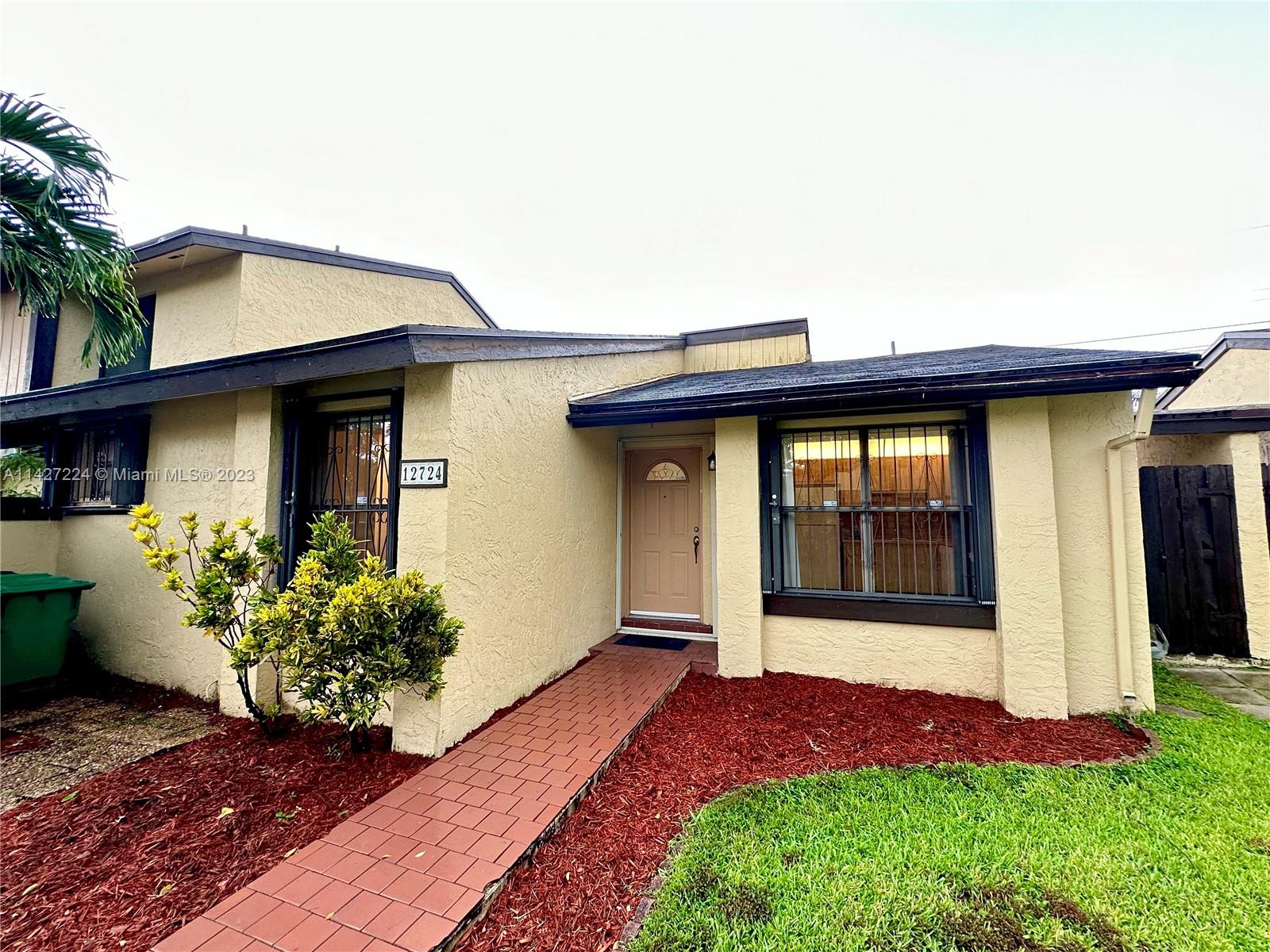 12724 SW 71st Terrace Miami FL 33183