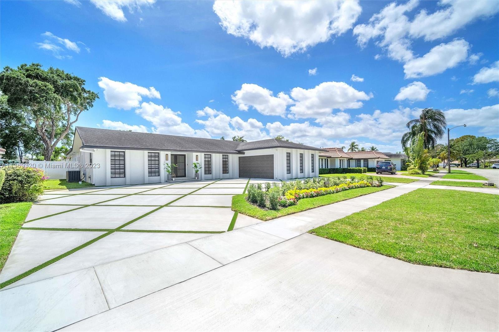 4860 N 37th Street Hollywood FL 33021