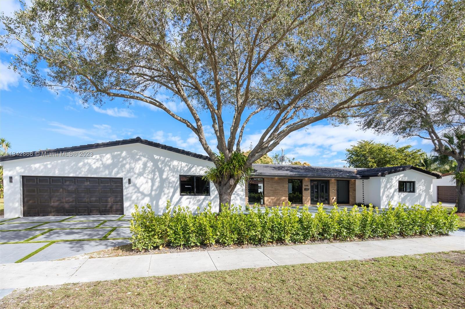 8495 SW 104th Street Miami FL 33156