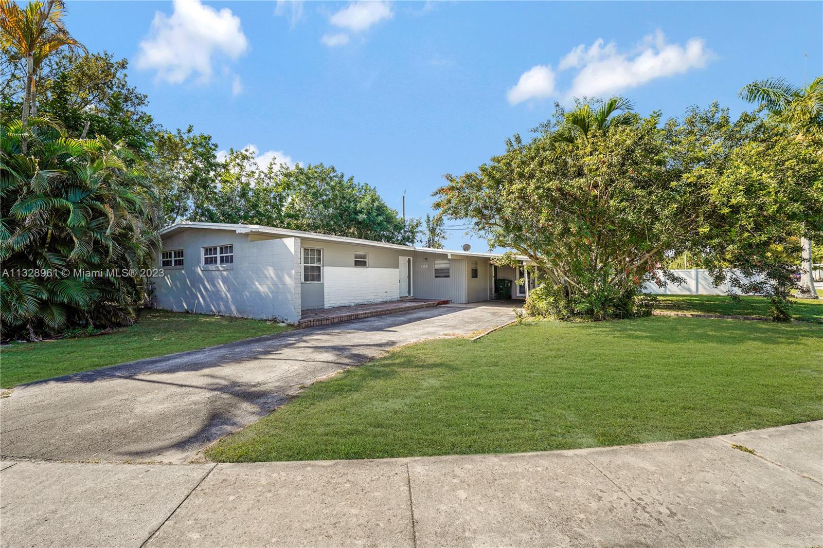 149 Yucatan Drive Palm Springs FL 33461