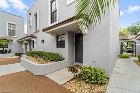 11658 NW 11th Street Pembroke Pines FL 33026
