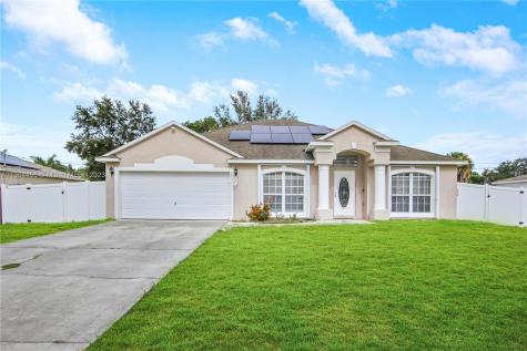 1931 SW Aguero Street Port St. Lucie FL 34953