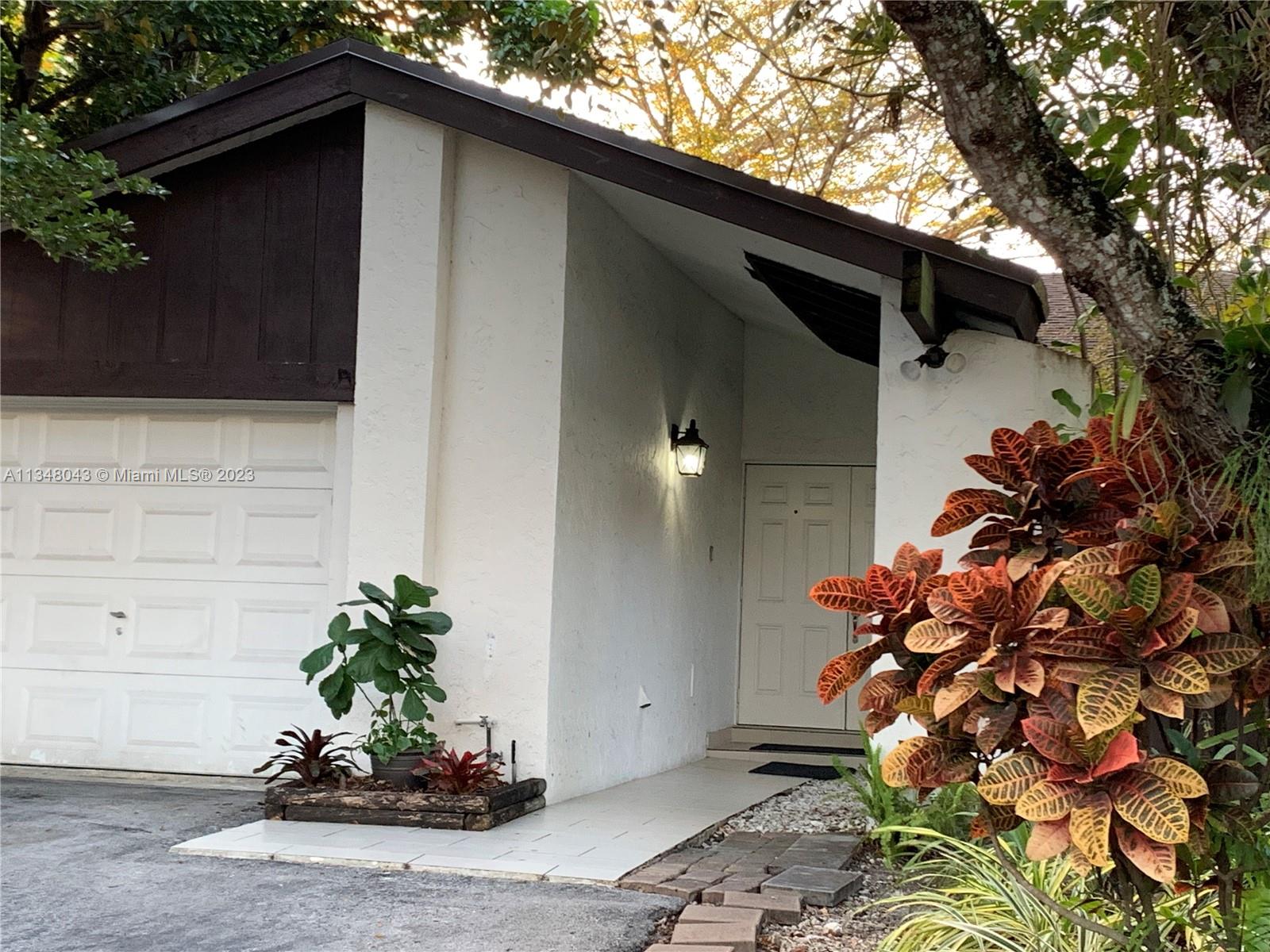 13528 SW 108th Street Circle N Miami FL 33186