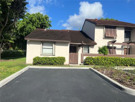 13350 SW 91st Terrace Miami FL 33186