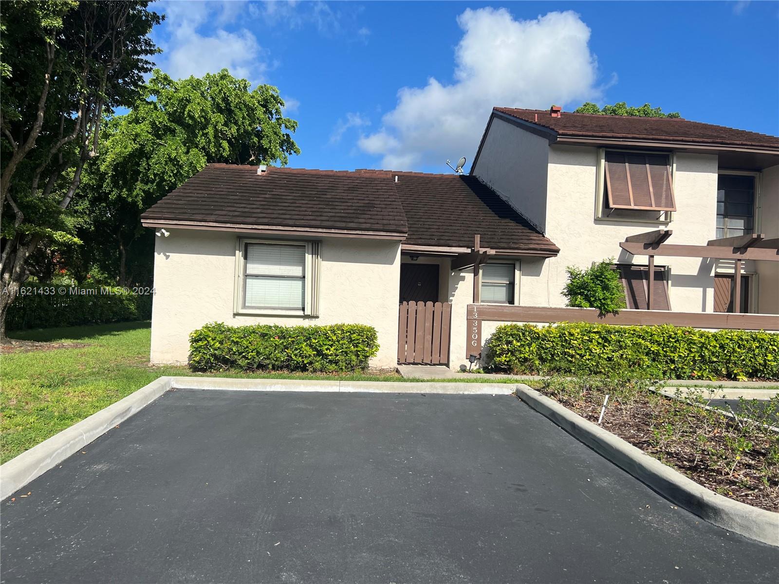 13350 SW 91st Terrace Miami FL 33186