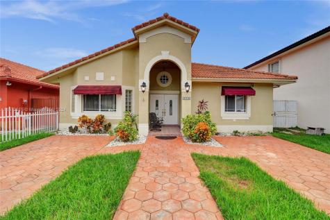 8738 NW 141st Terrace Miami Lakes FL 33018
