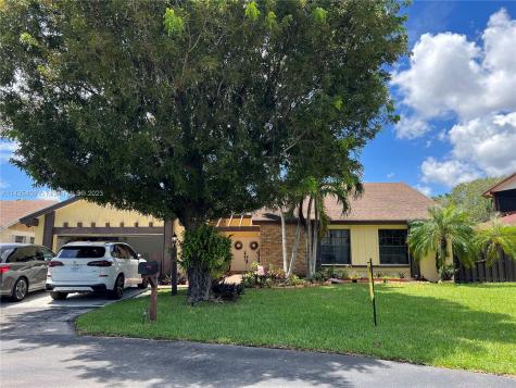 4862 SW 147th Court Miami FL 33185