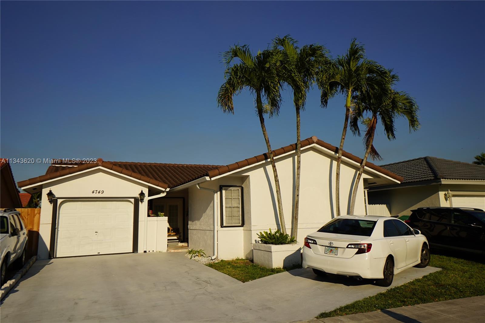 4749 SW 143rd Avenue Miami FL 33175