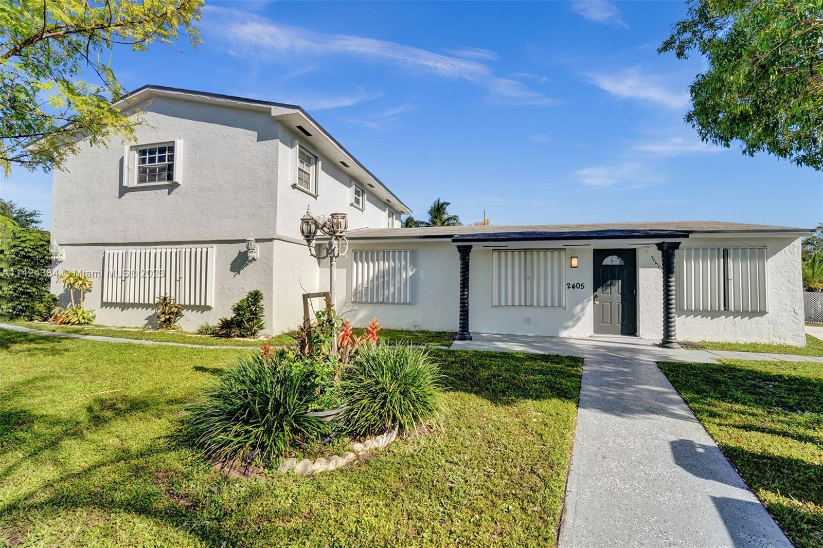 2405 Fletcher Street Hollywood FL 33020