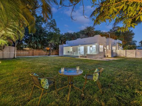 739 NE 121st Street North Miami FL 33161