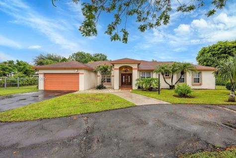 1771 NW 17th Street Homestead FL 33030
