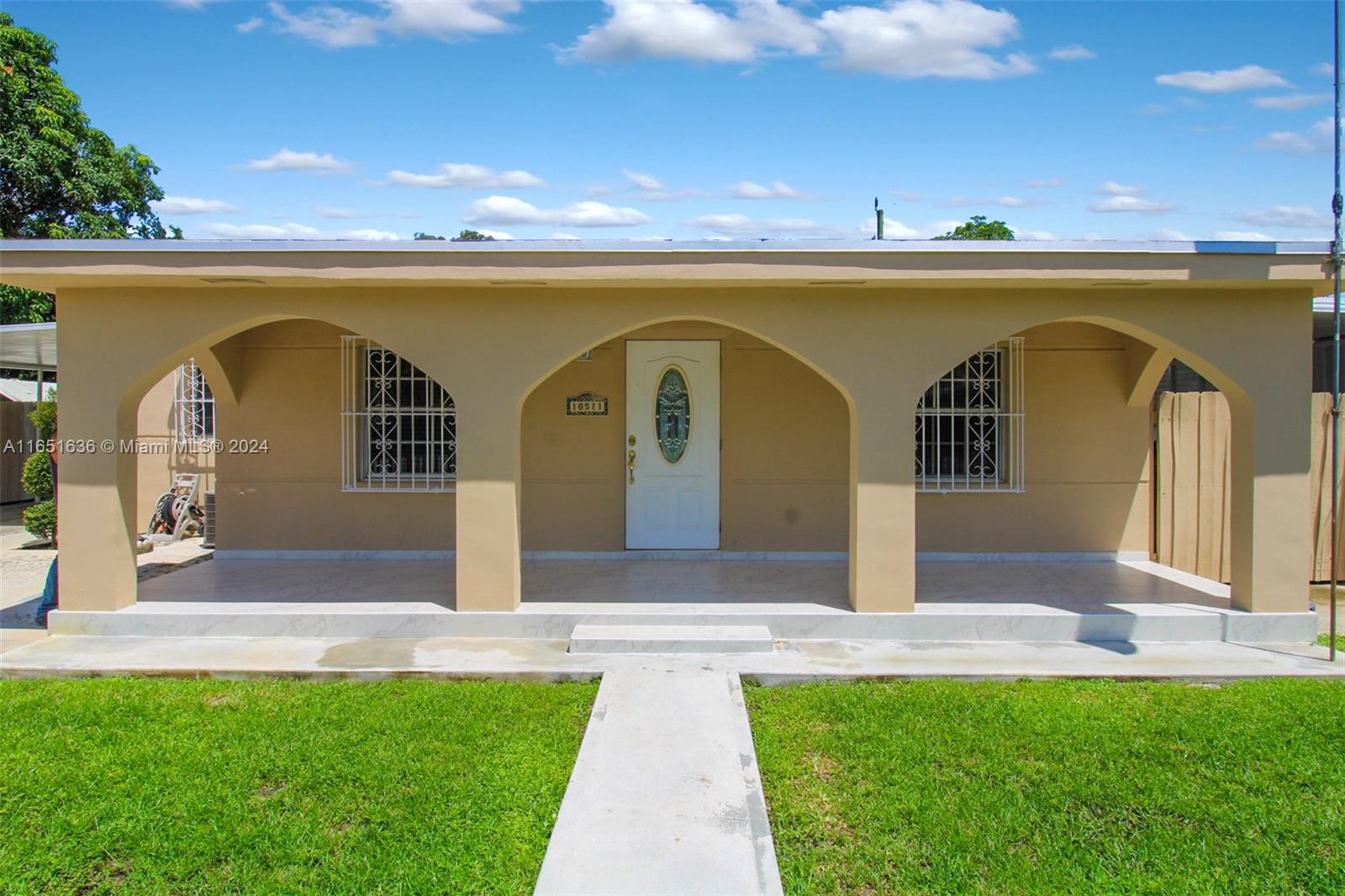 10511 NW 33rd Avenue Miami FL 33147