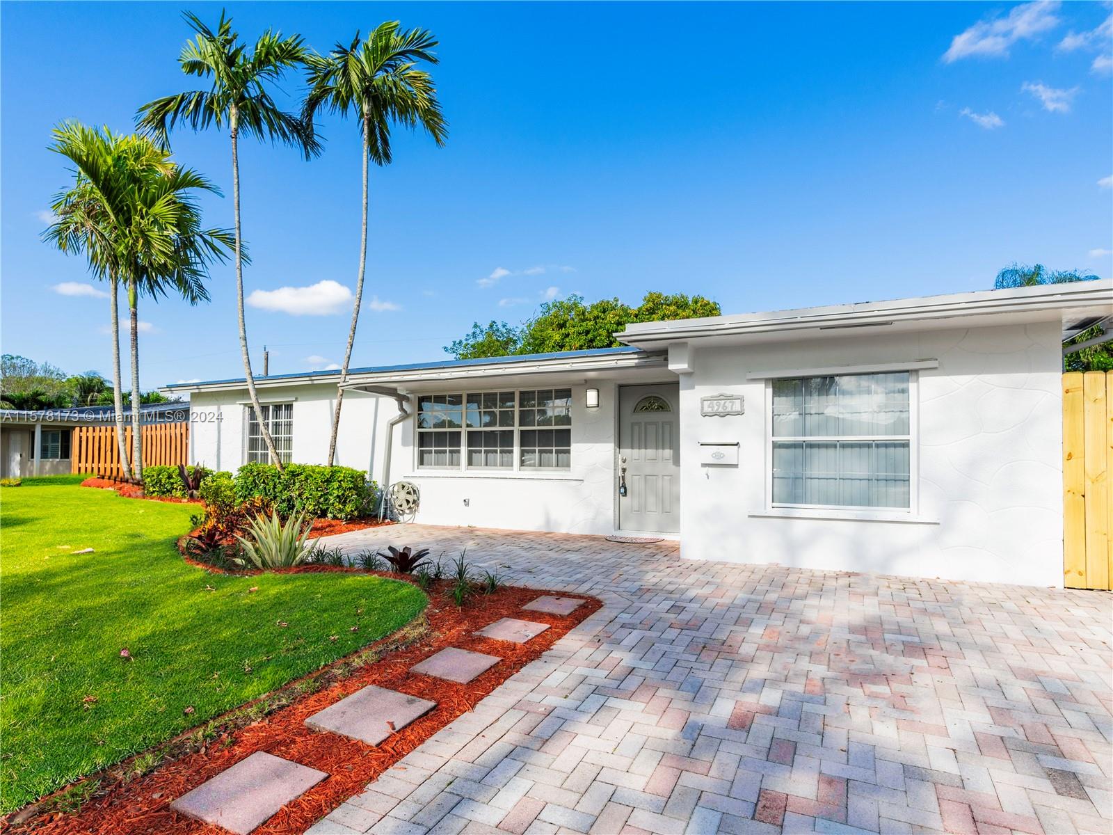 4967 SW 91st Terrace Cooper City FL 33328