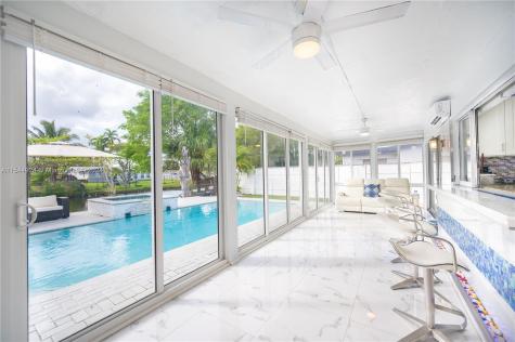 2521 NW 87th Avenue Sunrise FL 33322