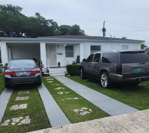 14941 Fillmore Street Miami FL 33176