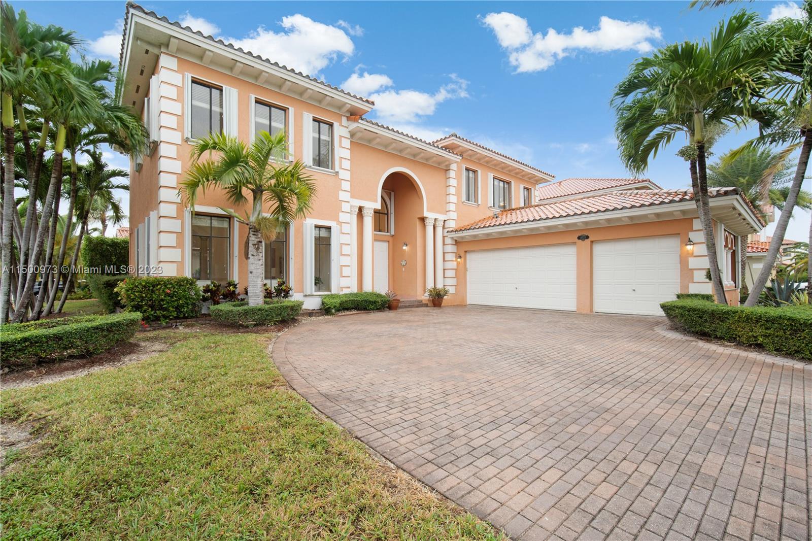 19528 SW 79th Court Cutler Bay FL 33157