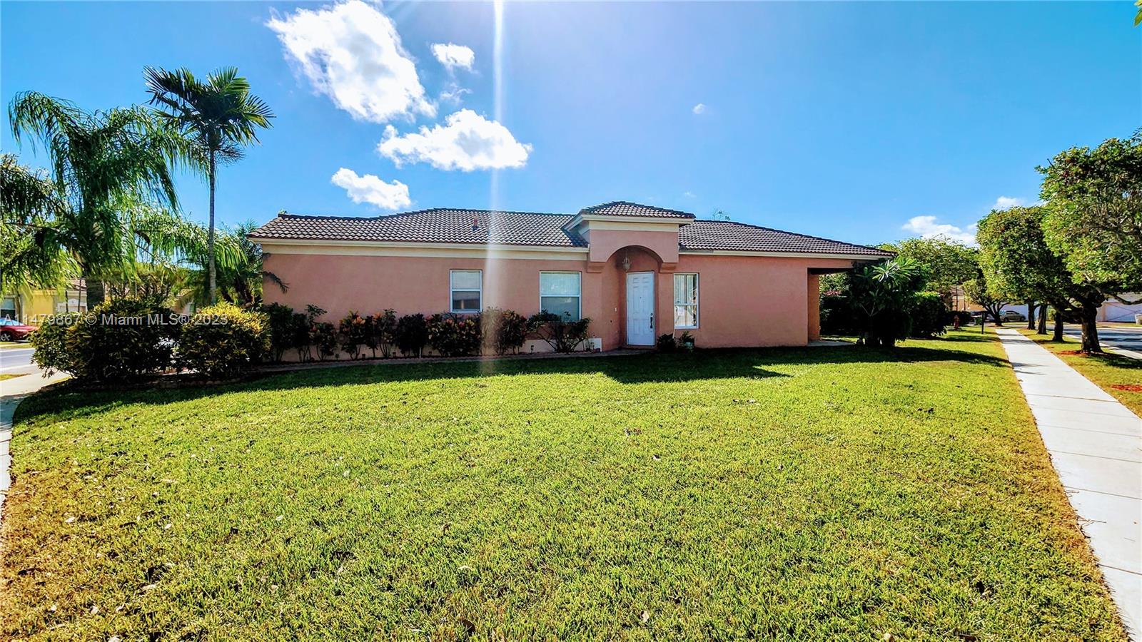 2326 NE 37th Road Homestead FL 33033