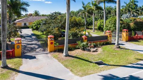 17850 SW 184th Street Miami FL 33187