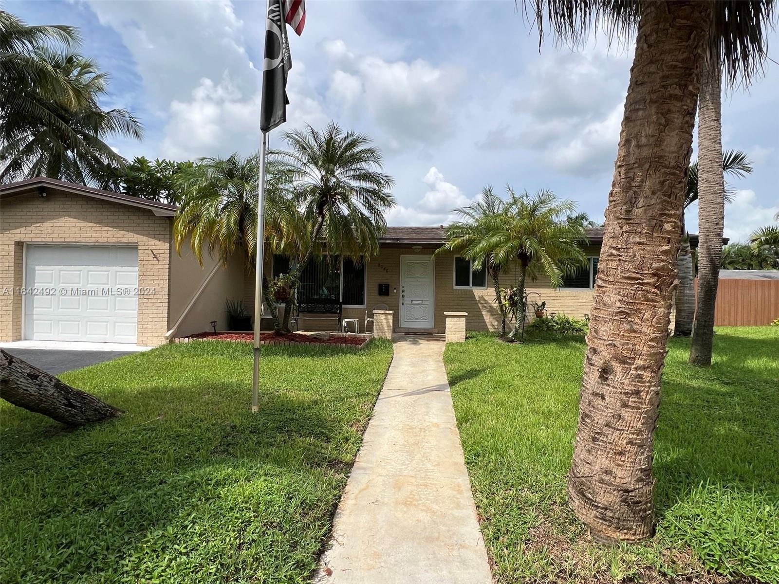 2260 NW 82nd Way Pembroke Pines FL 33024