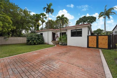 5740 SW 10th Street West Miami FL 33144