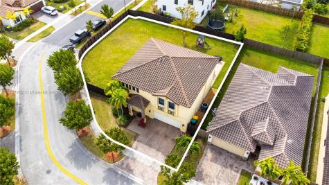 2756 NE 2nd Drive Homestead FL 33033