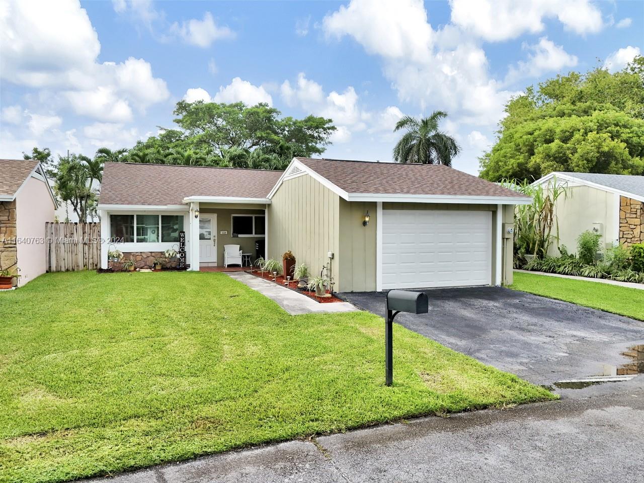 1330 S Quetzal Court Homestead FL 33035